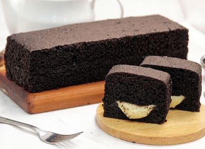 Black Glutinous Rice Cake with Melted Cheese