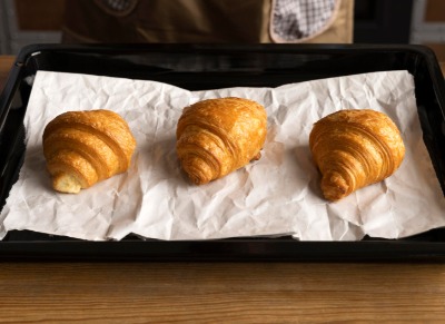 Apa itu Baking Paper, Kelebihan dan Perbedaannya dengan Kertas Roti