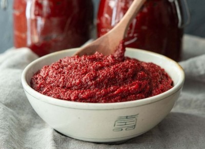 Mengenal Gochujang: Saus Pedas Khas Korea yang Lezat