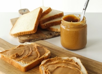 Creamy Peanut Butter Vs Chunky Peanut Butter: Apa Bedanya?