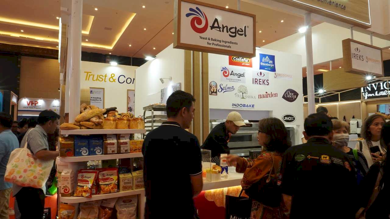 Display produk brand unggulan Prambanan Kencana