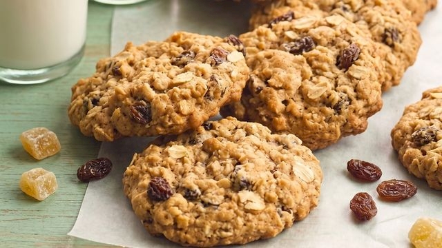 raisin oatmeal ginger cookies
