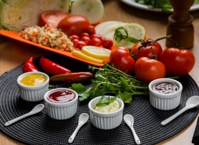 Jenis-Jenis Saus yang Sering Digunakan dan Fungsinya dalam Masakan