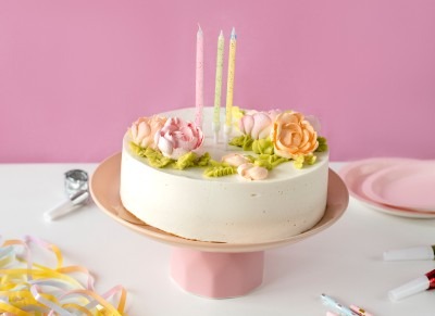 Perbedaan Fondant, Icing, dan Frosting dalam Dekorasi Kue